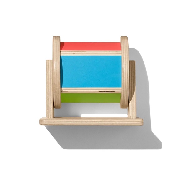 Lovevery Spinning Rainbow - Picture 1 of 5